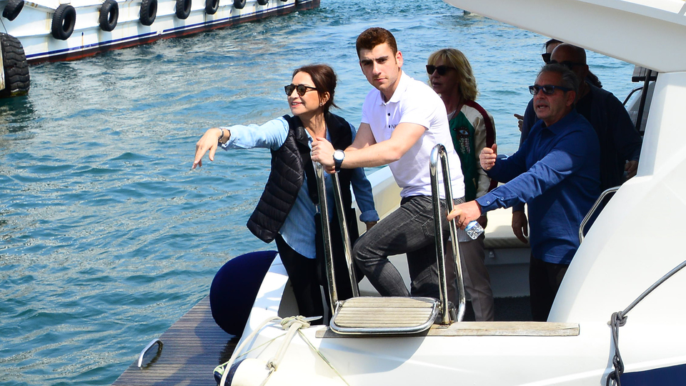 Oy sonrası balık keyfi