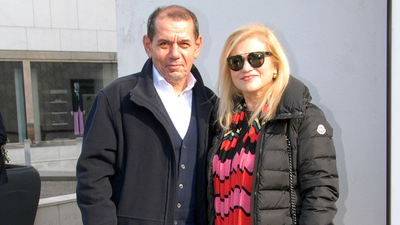 Baş başa kahve içtiler