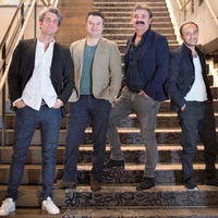 ‘Absürtlüğü yalınlıkla anlattık’