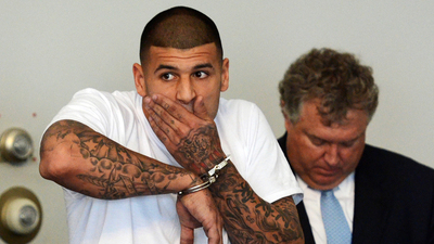Aaron Hernandez hücresinde ölü bulundu!