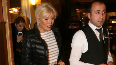 Tarkan'la düet sinyali verdi