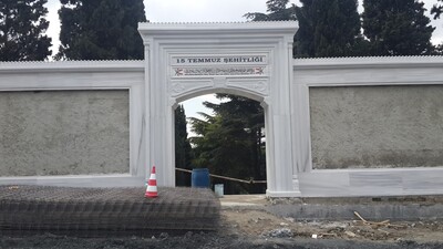 Edirnekapı'da 15 Temmuz Şehitliği