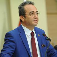 "Hiç kimsenin bilmediği, denemediği seçenekleri araştırıyoruz"