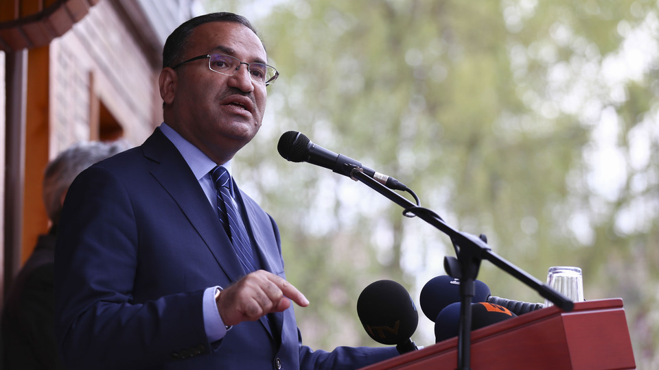 "AYM ve Danıştay'ın 'Ret' dışında seçeneği yok"