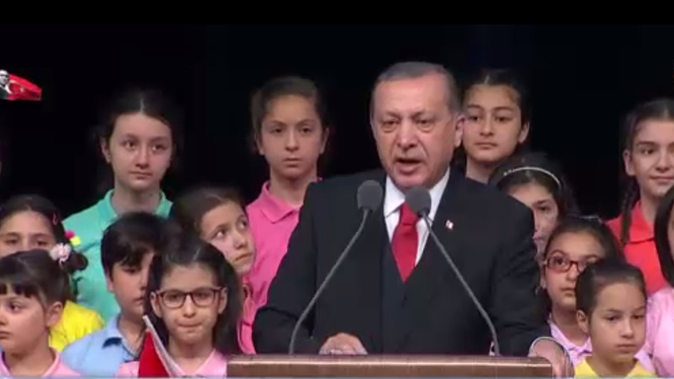 Cumhurbaşkanı Erdoğan'dan çocuklara: 4 kelimeyi hiç unutmayacaksınız