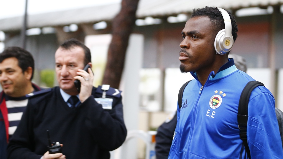 Emenike çıldırttı!