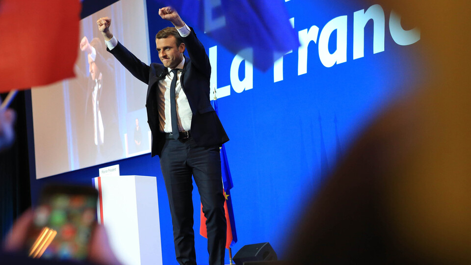 Fransa'da tarihi gece: 52 yıllık gelenek yıkıldı!