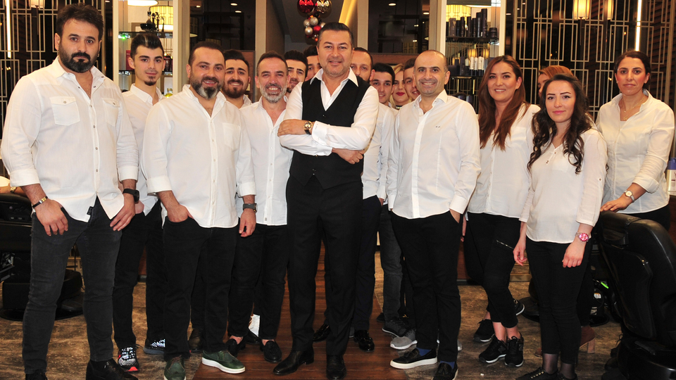 "En büyük hayalim Trump'ı tıraş etmek"