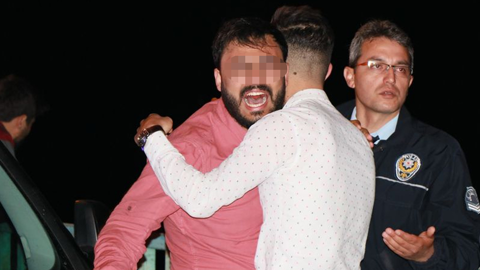 "Ben evin tek erkek çocuğuyum, benim başımı yakmayın"