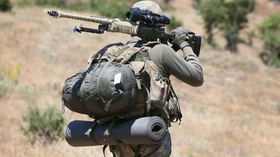 Erzurum'da PKK'lı teröristlerle çatışma! 2 asker yaralı