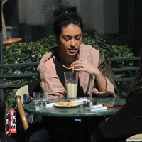 120 bin TL’lik yüzüğü gösterdi!