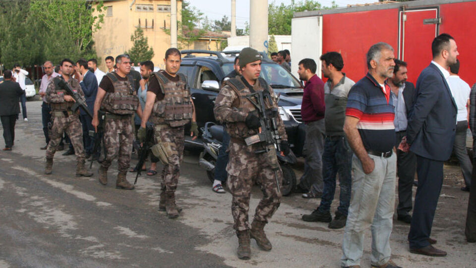 Şanlıurfa'da silahlı kavga!