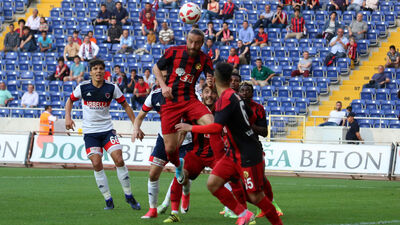 Eskişehirspor Mersin'i 4'ledi!