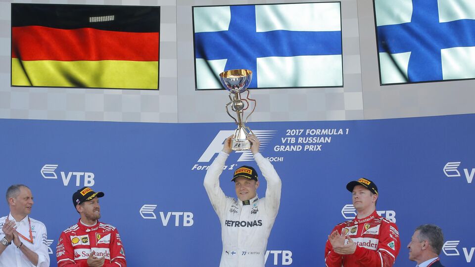 Bottas ilk zaferine ulaştı