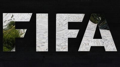 FIFA'da flaş istifa!