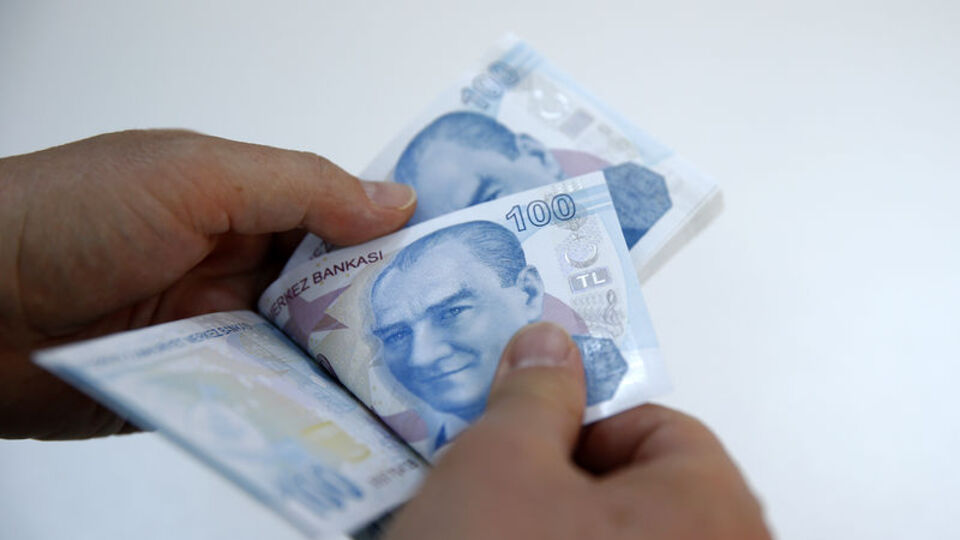 Memurlarla birlikte büyük rekor geldi