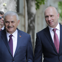Başbakan'dan o tahliyeyle ilgili soruya yanıt!