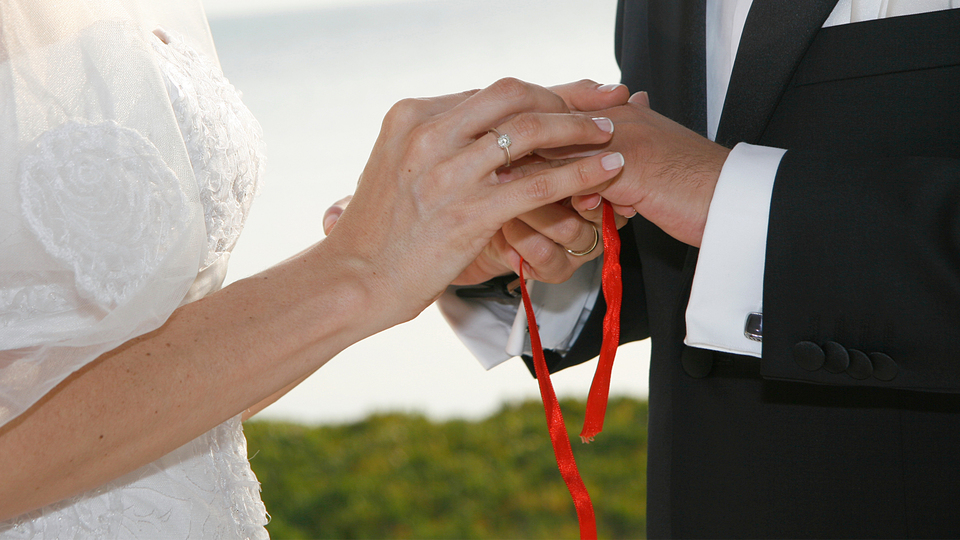 Kuma getiren kocaya hapis!