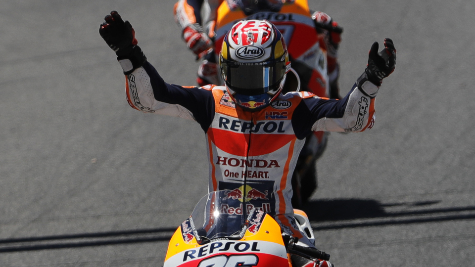 Dani Pedrosa evinde kazandı