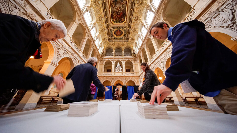 Fransa ve AB'nin kaderi oylandı!