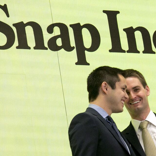 Snapchat CEO'su Facebook'u trolledi