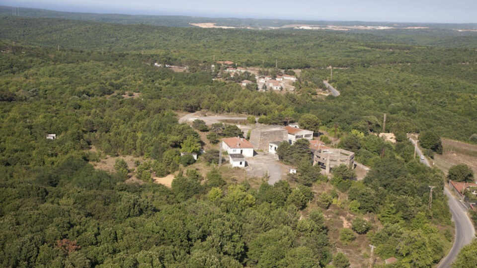 NATO'nun füze üssüne film platosu