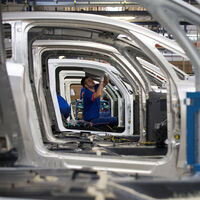 Renault'u çok kötü vurdu