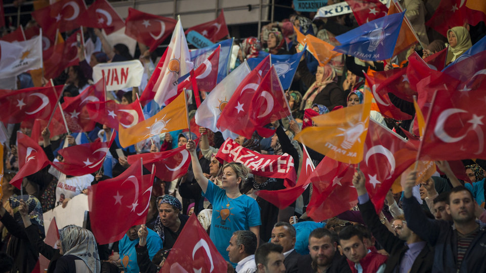 AK Parti yeni dönemin adını duyurdu