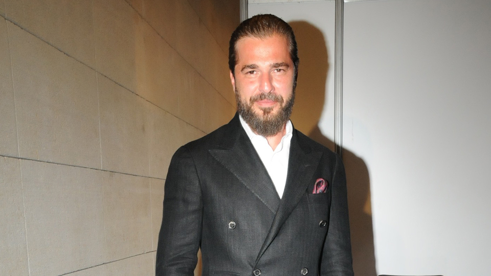 Engin Altan Düzyatan menajeri ile yollarını ayırdı