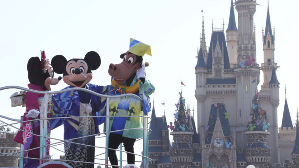 En büyük filmi korsanlar çevirdi!