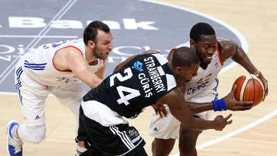 Kartal n'efes'ini kesti!