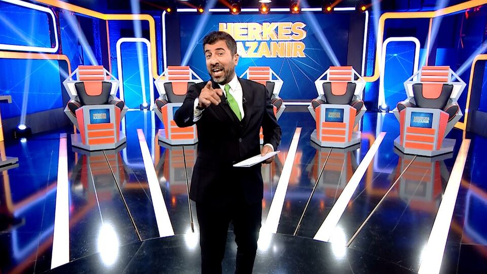 Eğlenceli bilgi yarışması "Herkes Kazanır" çok yakında Show TV'de!