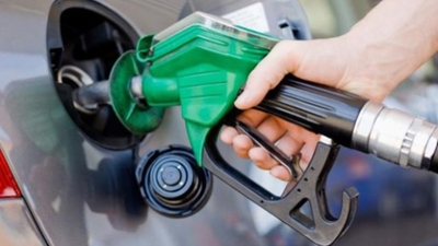 Akaryakıta çifte zam geldi