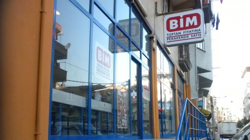 Elindeki hisselerin tamamını sattı