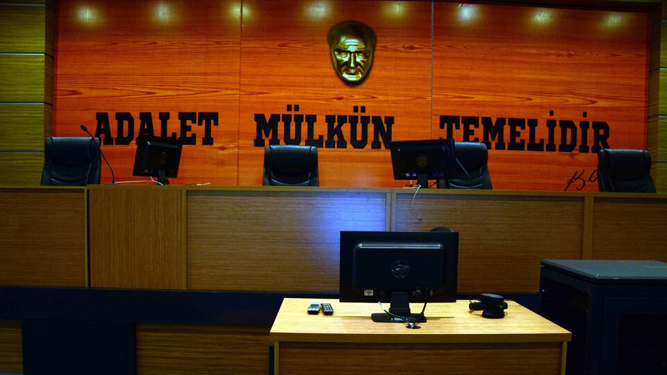 Derin Tarih dergisinin mayıs sayısına el koyma ve toplatma kararı