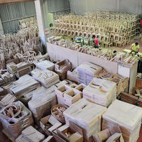 Her yerde binlerce işçi arıyorlar