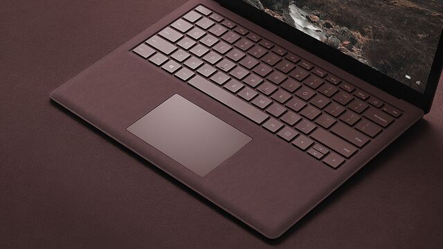 MacBook'a iki yeni rakip!