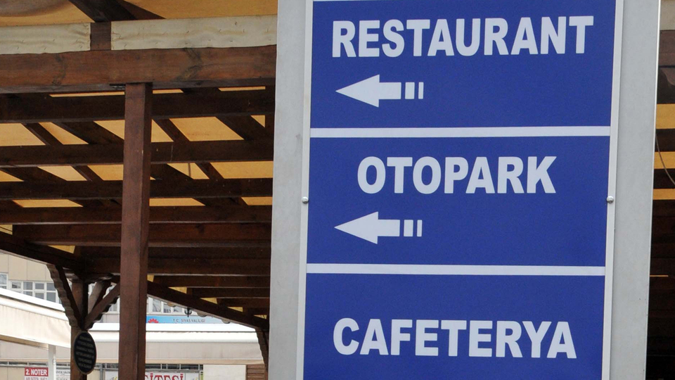 Yabancı dildeki tabelalar için ilk adım atılıyor