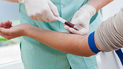 Kalp krizi ve felç riskini belirleyen kan testi geliştirildi!