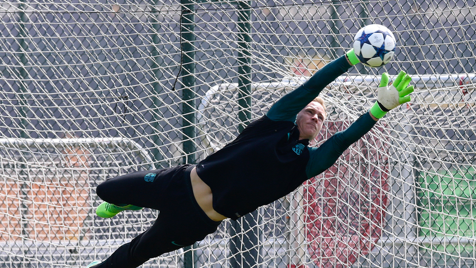 Barça, Ter Stegen'le uzattı!