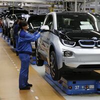 Otomotiv devi üretimi durdurdu