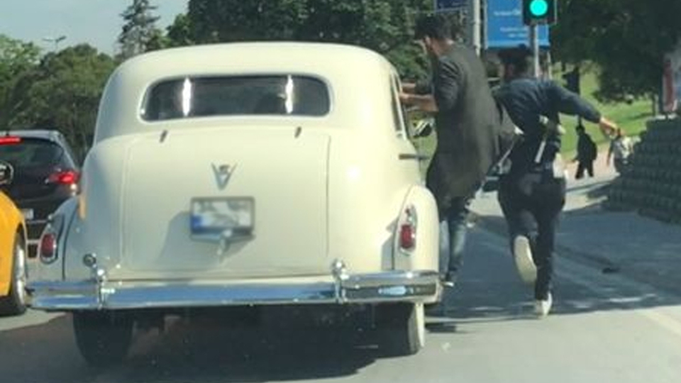 İstanbul'un göbeğinde terör estirdiler!