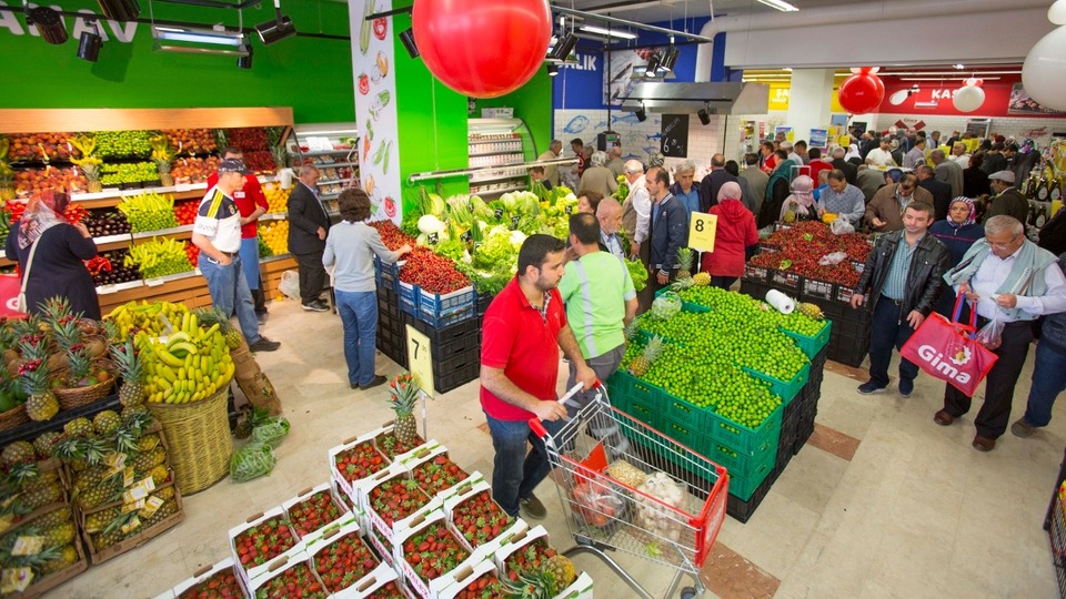 Türkiye'nin ilk süpermarket zinciri geri döndü