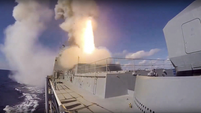 Rusya, DEAŞ'ı Akdeniz'den vurdu!