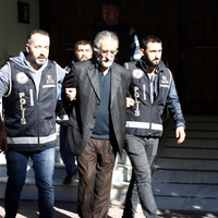 FETÖ elebaşı Gülen'in kardeşi hakim karşısına çıktı