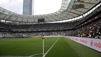 Beşiktaş stadının ismini değiştirdi!