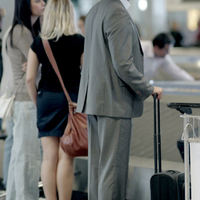 Akfen Holding, TAV Havalimanları Holding'teki paylarını satıyor