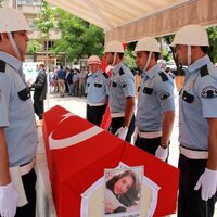 PKK'lı hainlerin katlettiği Aybüke öğretmen uğurlandı