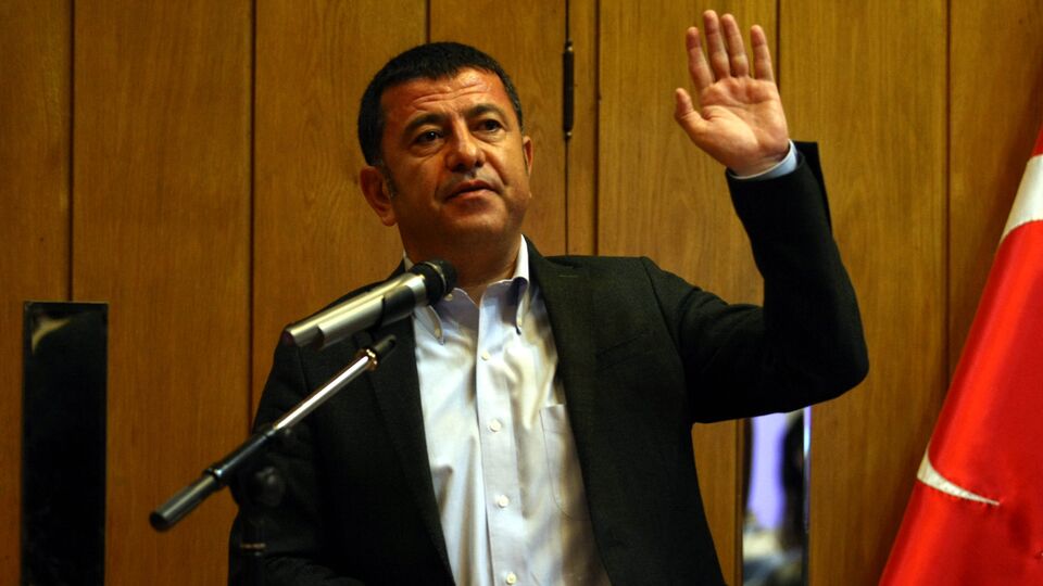 CHP: Ne Katar'ın ne de Suudi Arabistan'ın yanındayız