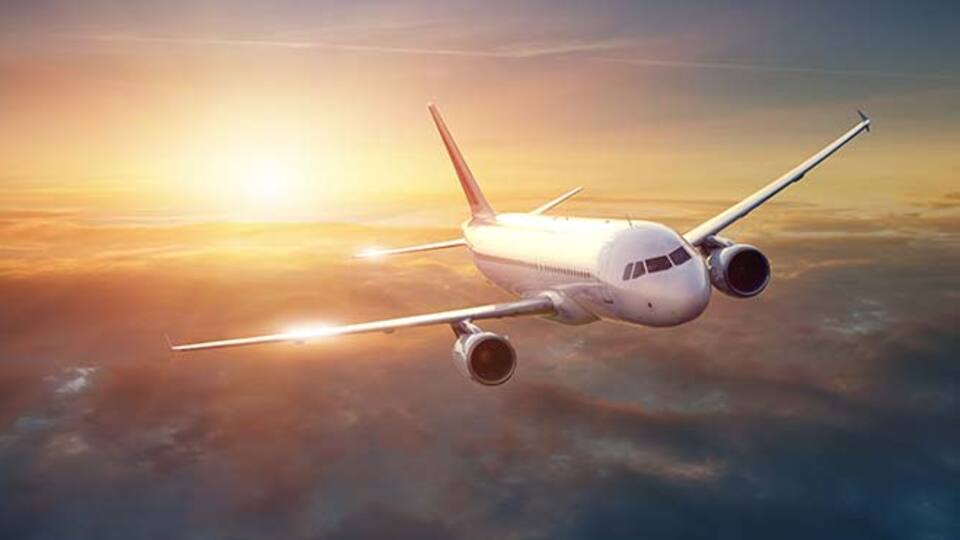 Belgesiz 'eller cepte' uçuş